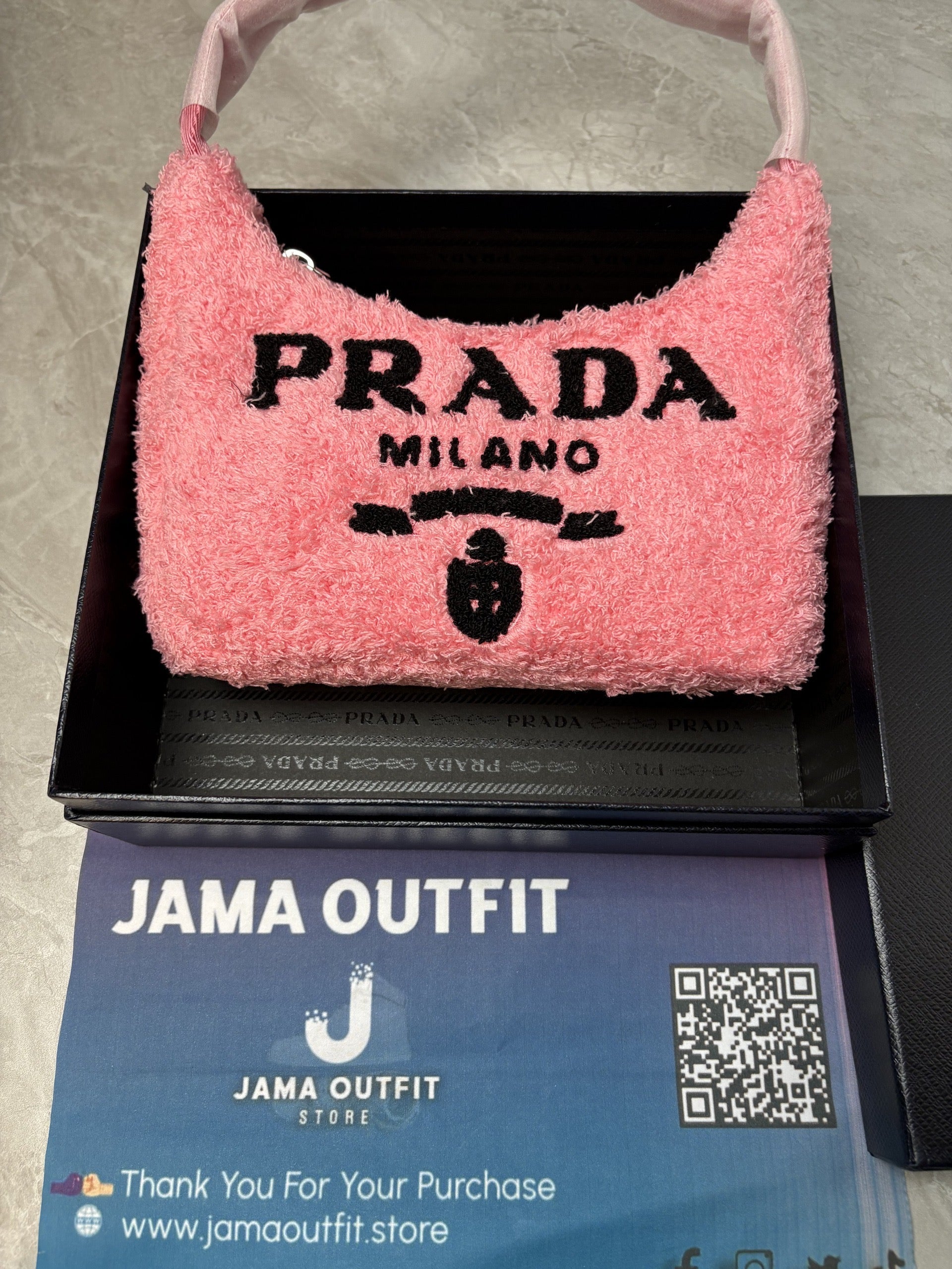PRADA Female Re-Edition Single-Shoulder Bag