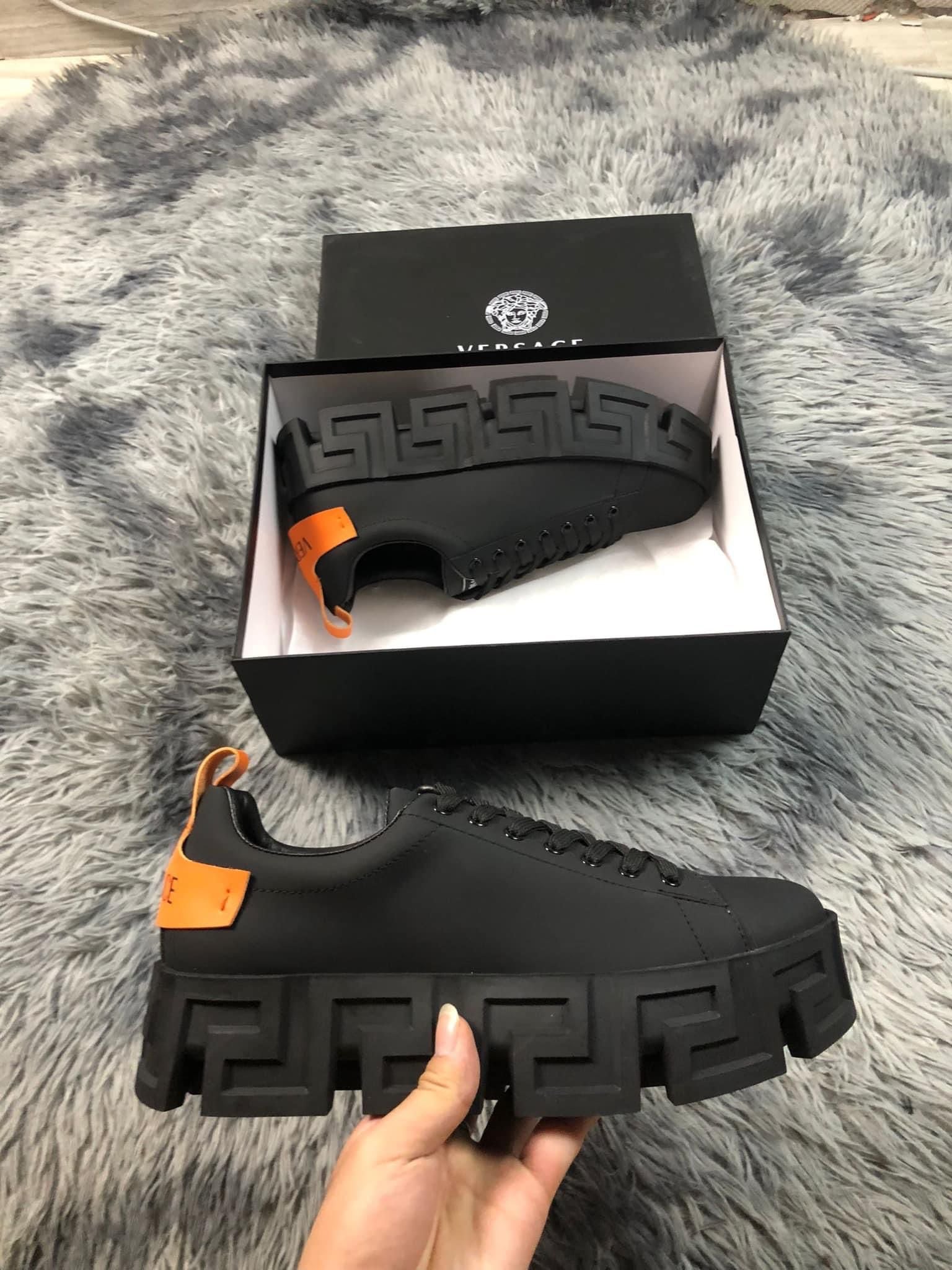 VERSACE Sneakers